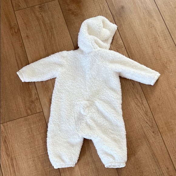 Patagonia Cozy White Baby Fleece Bunting - Picture 8 of 9